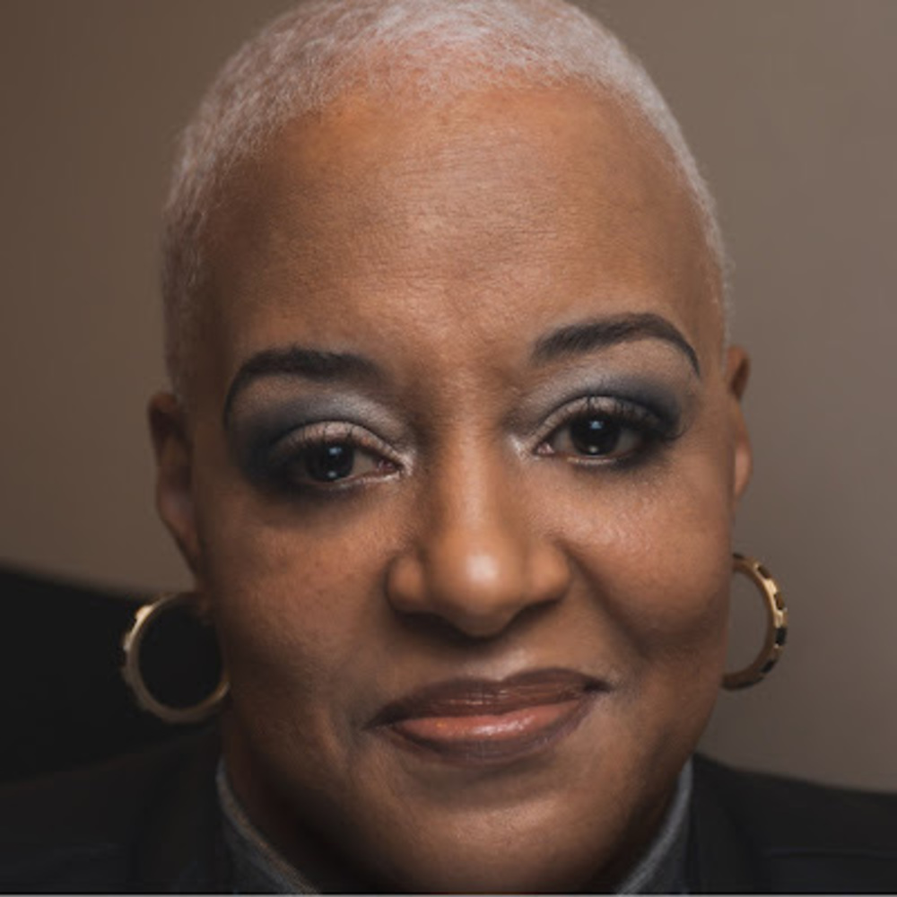 Meet your Posher, Trina